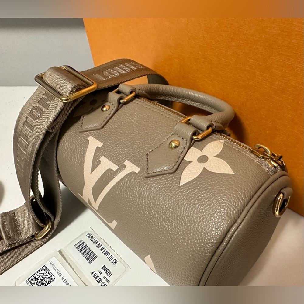 Louis Vuitton Papillon BB crossbody - Picture 5 of 11